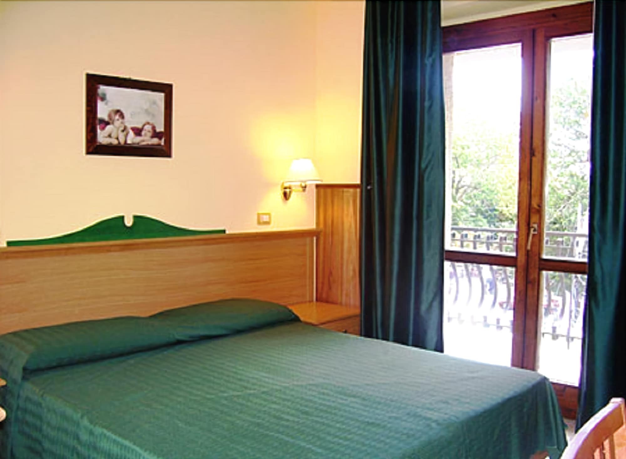 Alba Sporting Hotel Rocca di Mezzo Exterior foto