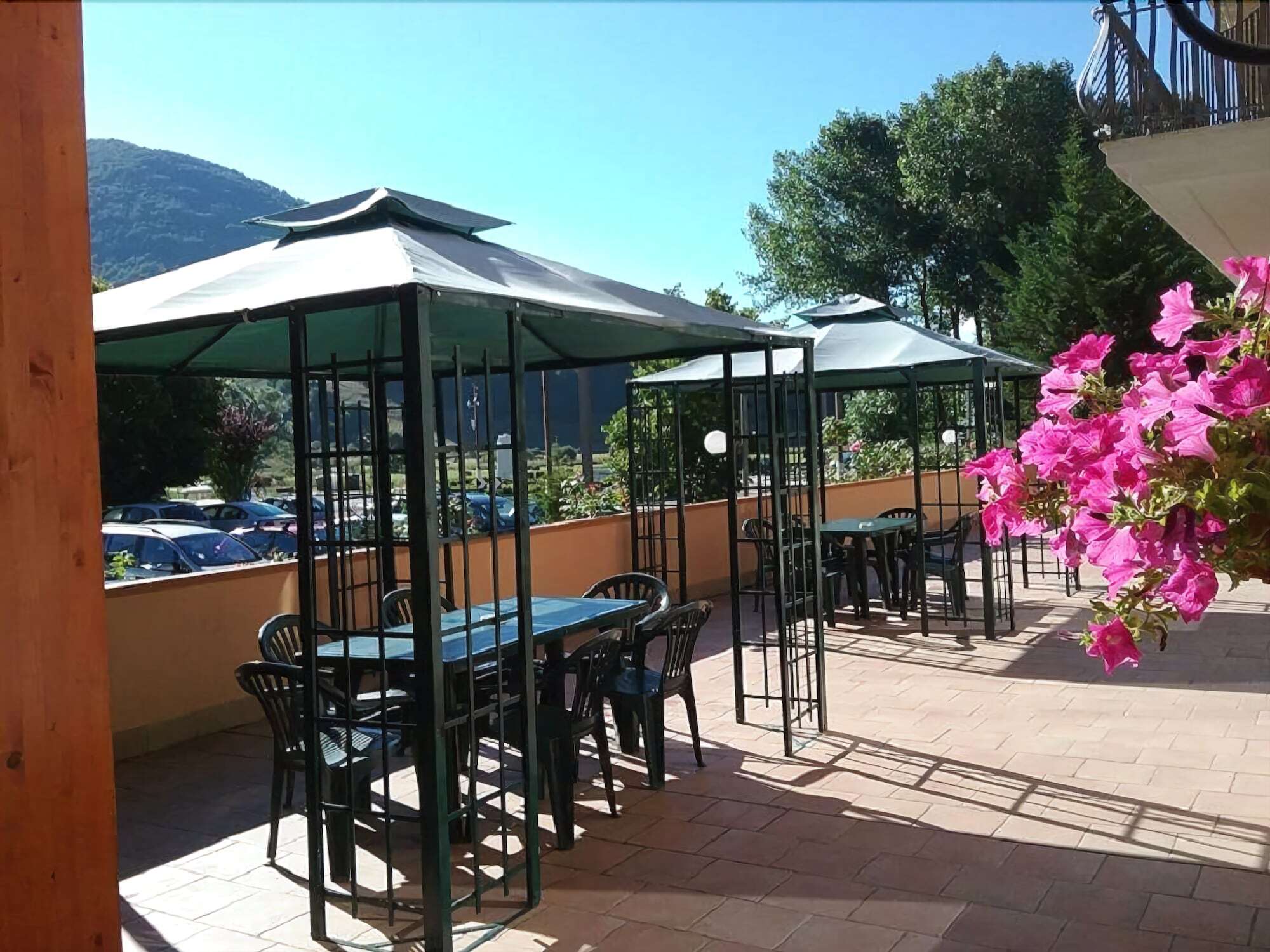 Alba Sporting Hotel Rocca di Mezzo Exterior foto
